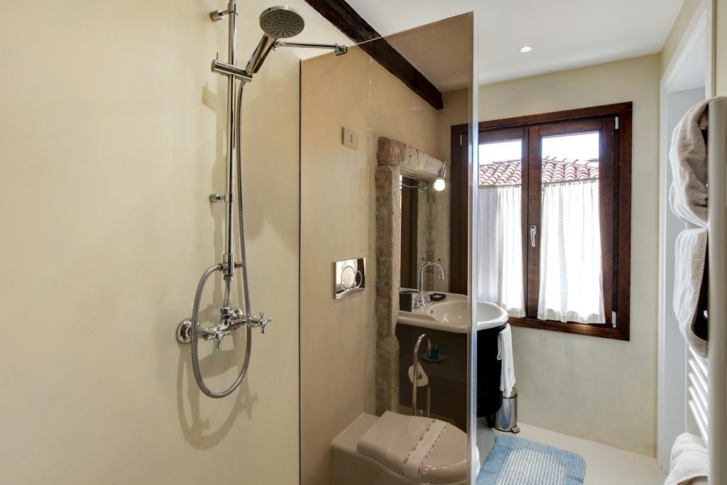Ca' Badoer West Apartment